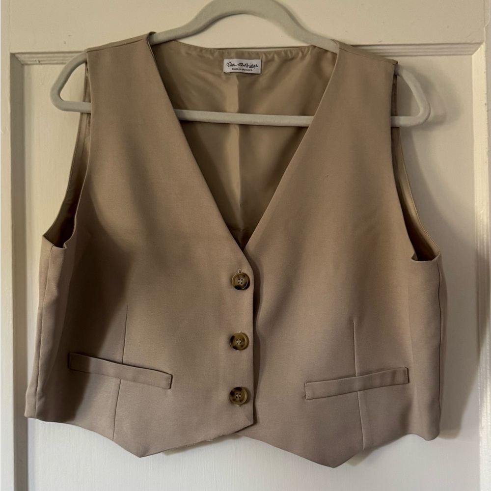 Miss Selfridge Cream Button-Up Vest